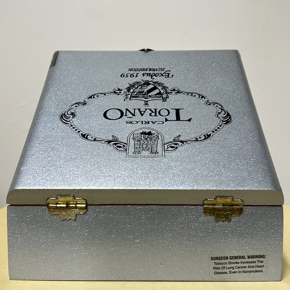 Silver Edition Men's Accessory Box - Picture 7 of 8